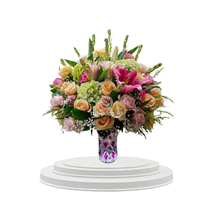 Hand Bouquet Pelukan Musim Semi